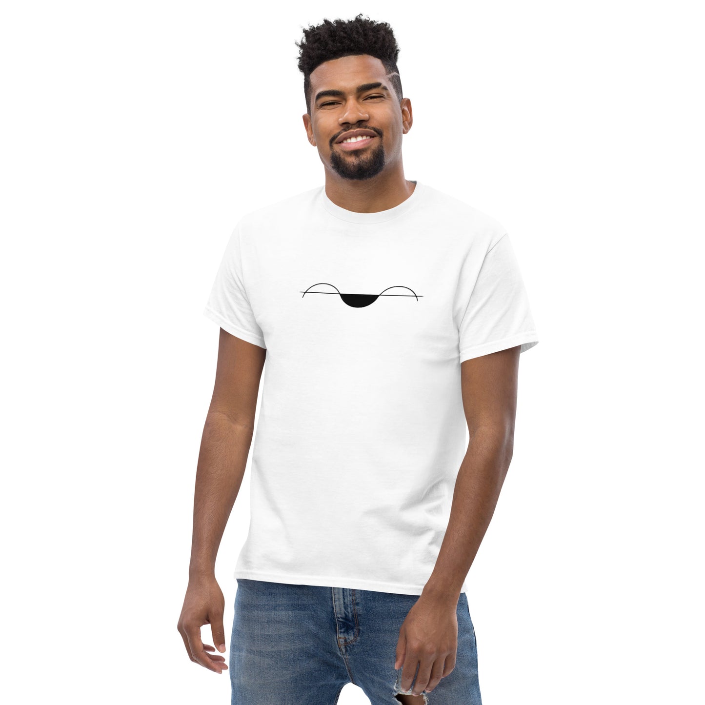 Men's classic tee with logo
